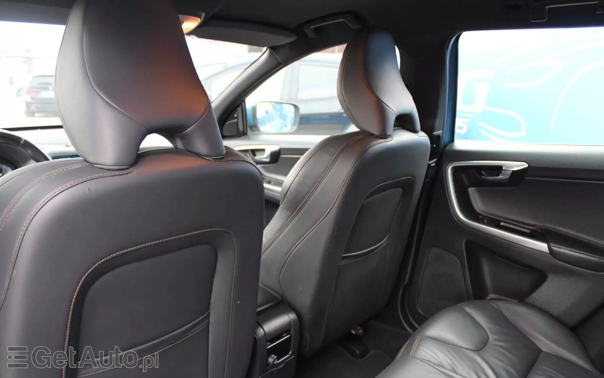 VOLVO XC 60 D4 Drive-E Base