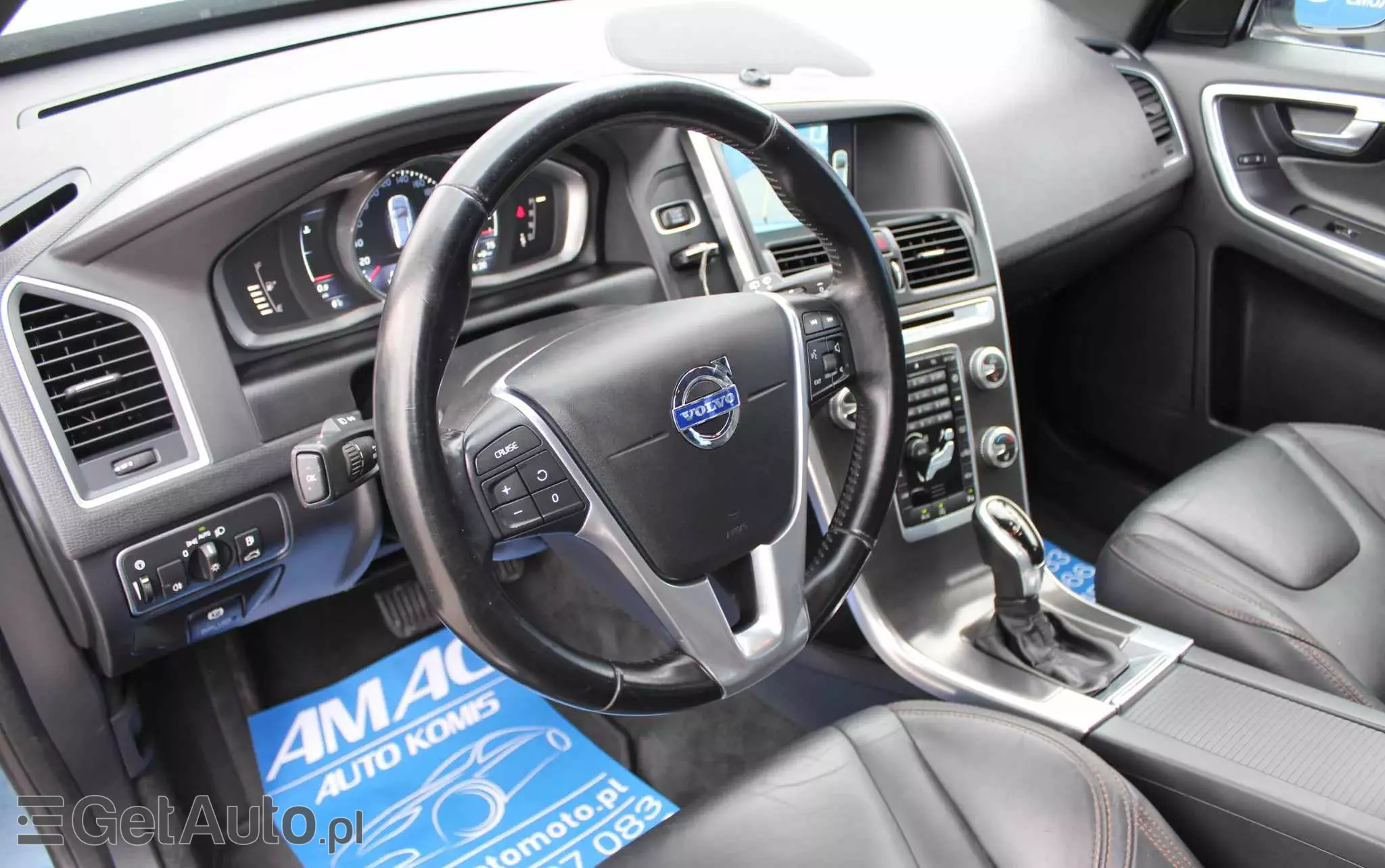 VOLVO XC 60 D4 Drive-E Base