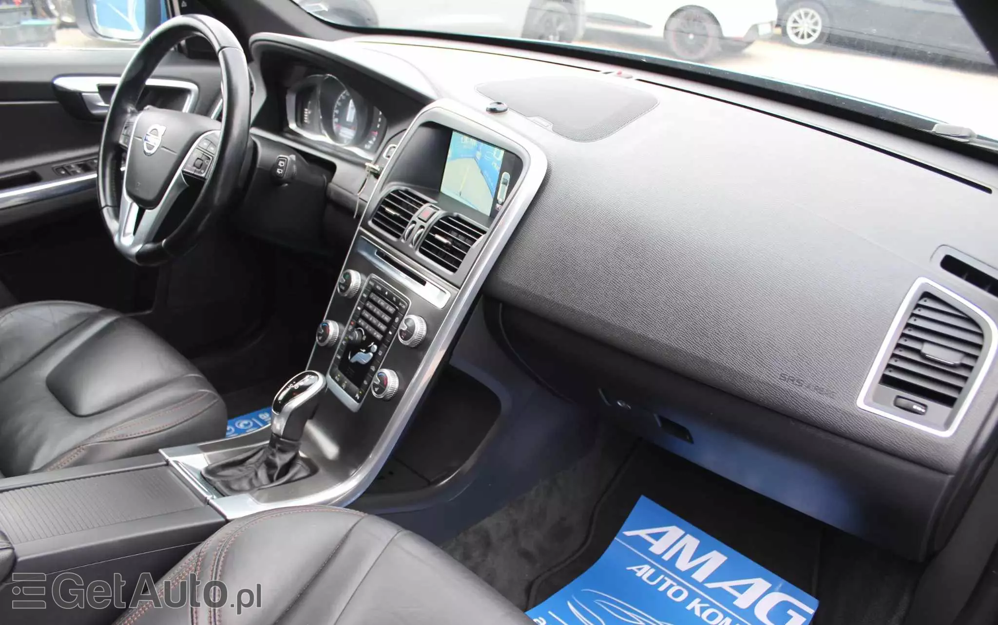 VOLVO XC 60 D4 Drive-E Base