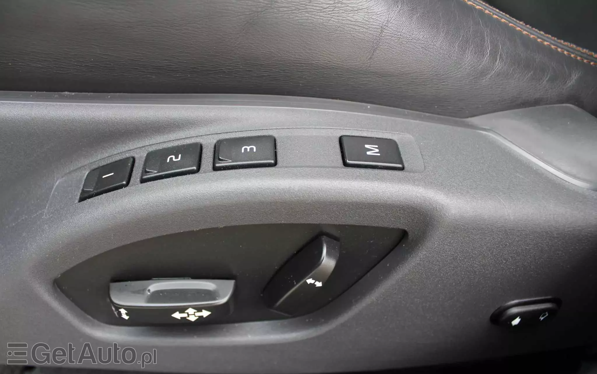 VOLVO XC 60 D4 Drive-E Base