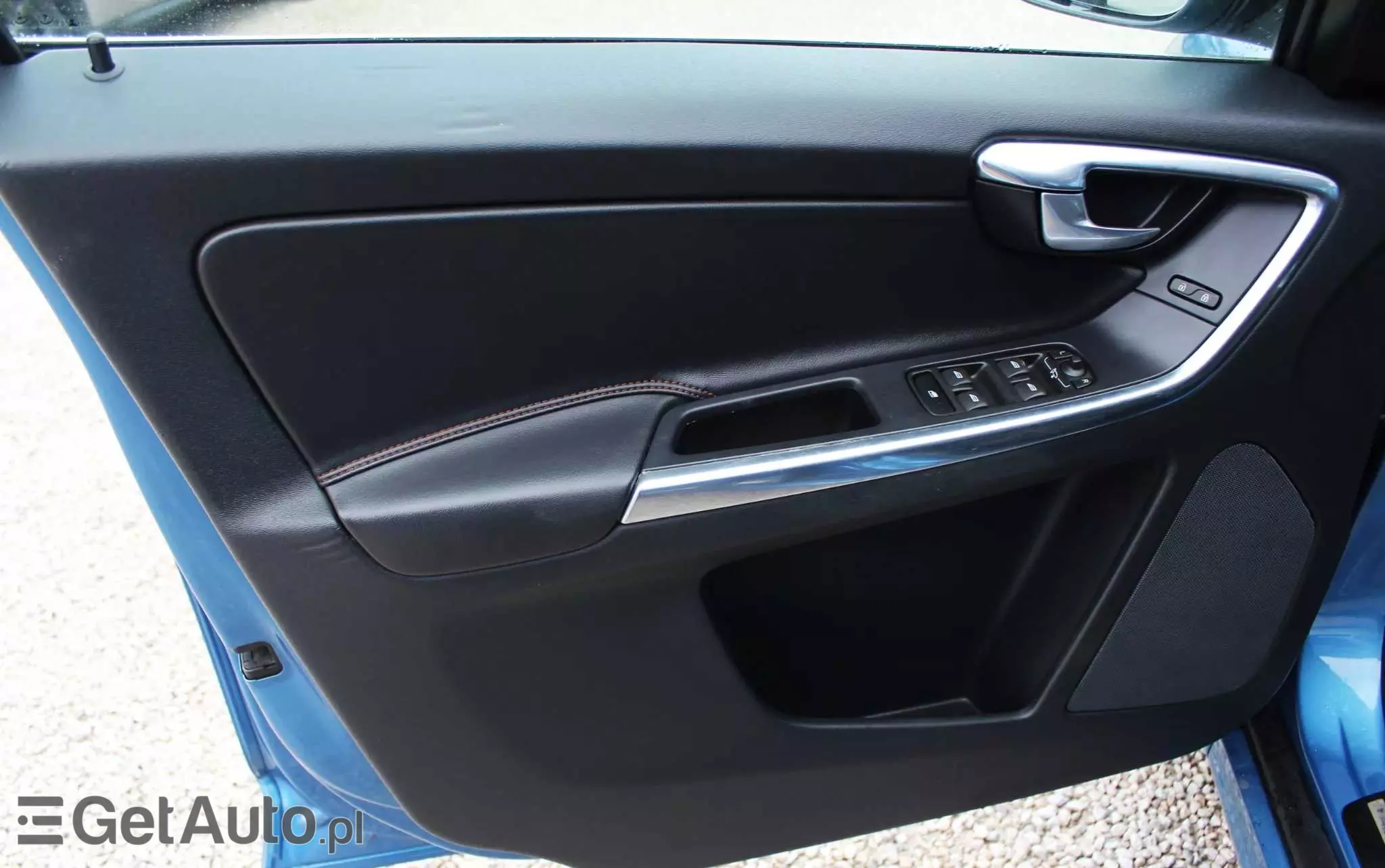 VOLVO XC 60 D4 Drive-E Base