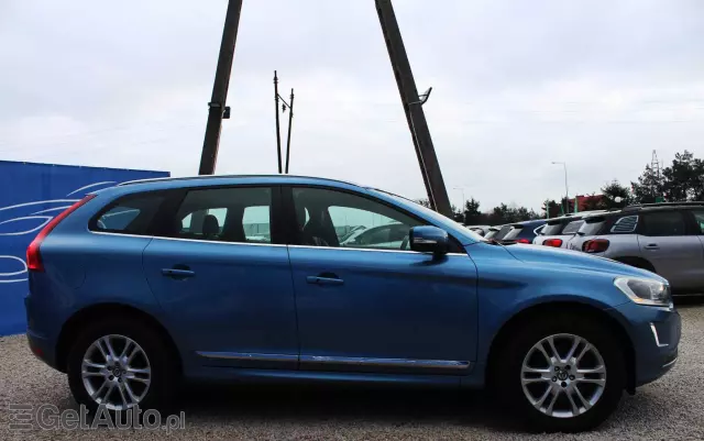 VOLVO XC 60 D4 Drive-E Base