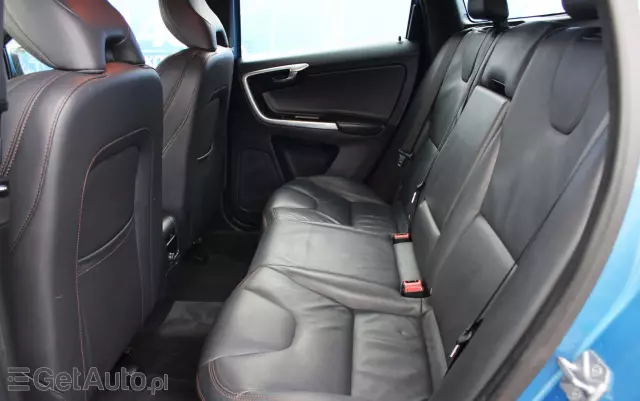 VOLVO XC 60 D4 Drive-E Base