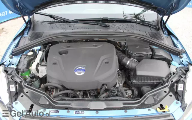 VOLVO XC 60 D4 Drive-E Base