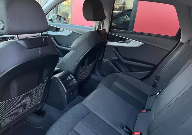 AUDI A4 35 TDI mHEV S tronic