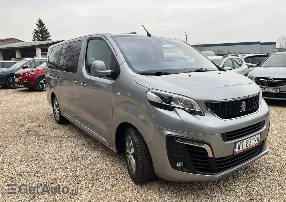 PEUGEOT Traveller 2.0 BlueHDi Long Business Vip