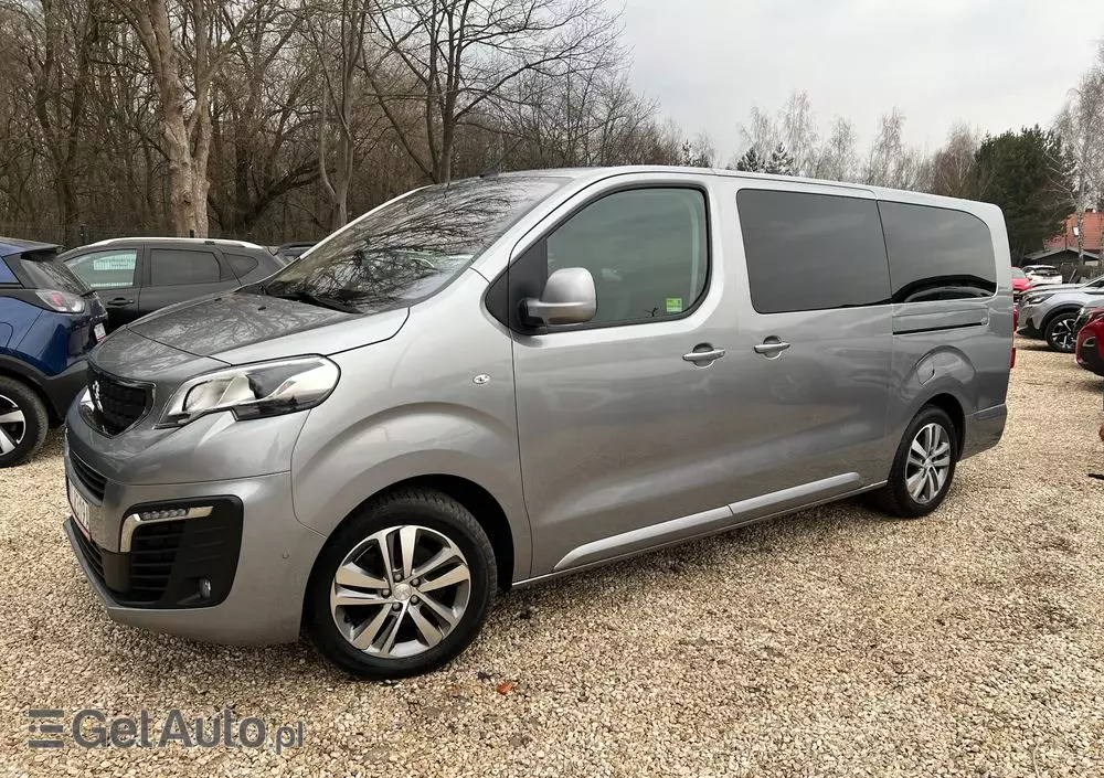 PEUGEOT Traveller 2.0 BlueHDi Long Business Vip
