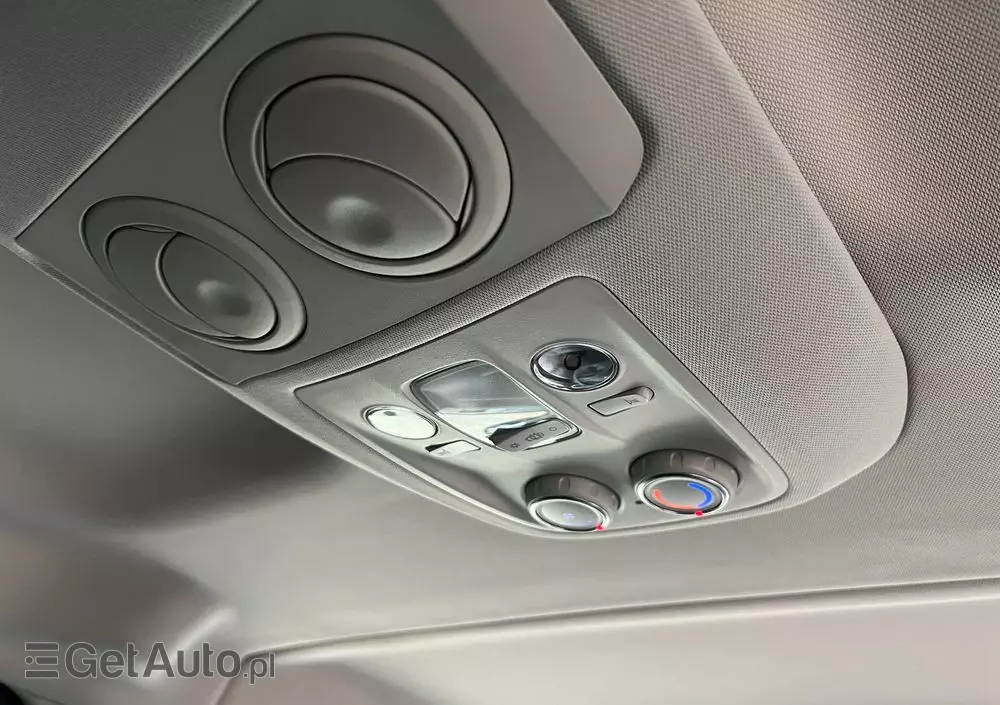 PEUGEOT Traveller 2.0 BlueHDi Long Business Vip