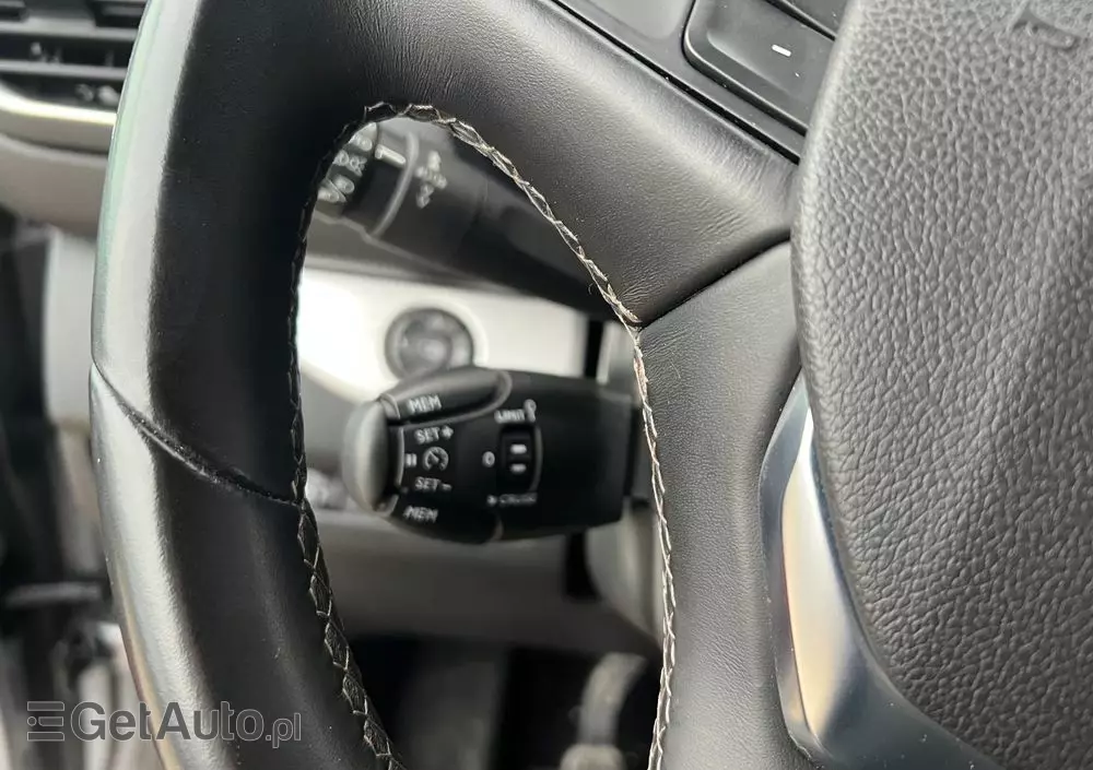 PEUGEOT Traveller 2.0 BlueHDi Long Business Vip