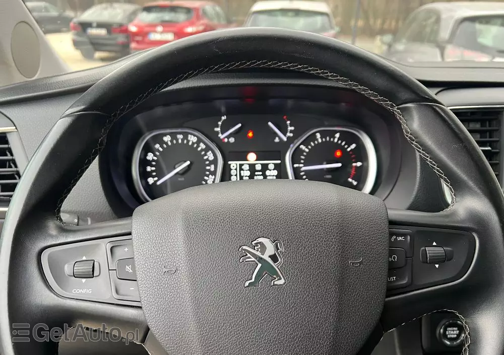 PEUGEOT Traveller 2.0 BlueHDi Long Business Vip