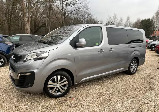 PEUGEOT Traveller 2.0 BlueHDi Long Business Vip