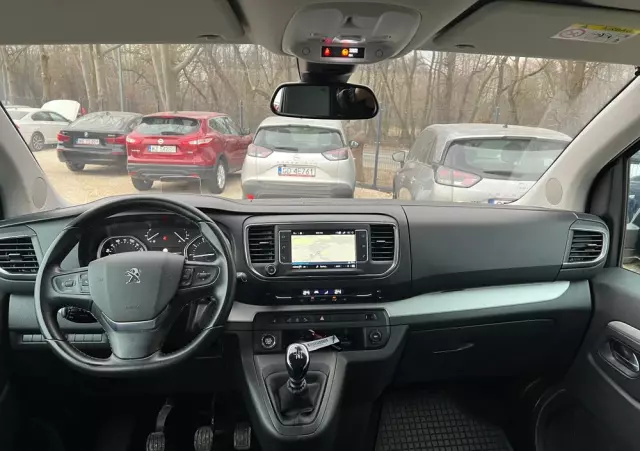 PEUGEOT Traveller 2.0 BlueHDi Long Business Vip