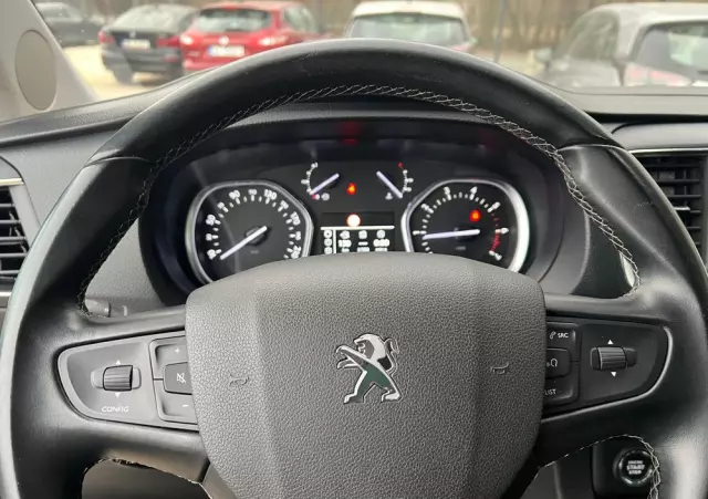 PEUGEOT Traveller 2.0 BlueHDi Long Business Vip