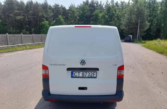 VOLKSWAGEN TRANSPORTER 