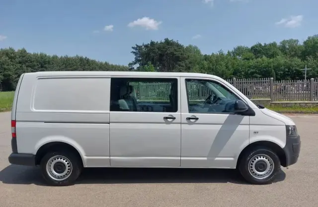 VOLKSWAGEN TRANSPORTER 