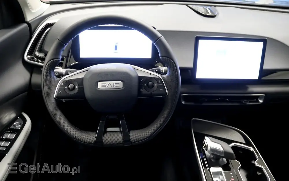 BAIC 5 