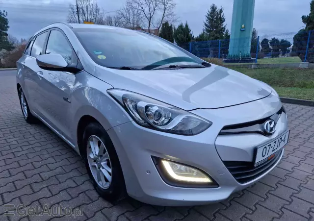 HYUNDAI I30 Blue 1.6 CRDi Trend