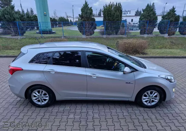 HYUNDAI I30 Blue 1.6 CRDi Trend