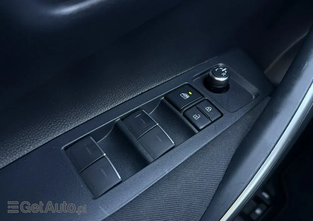 TOYOTA Corolla 1.5 Comfort MS