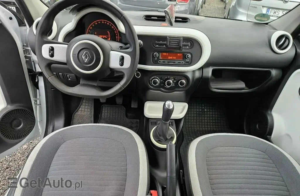 RENAULT Twingo 