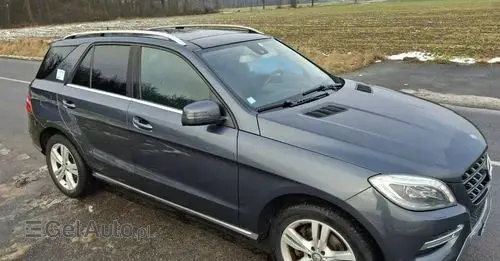 MERCEDES-BENZ ML 