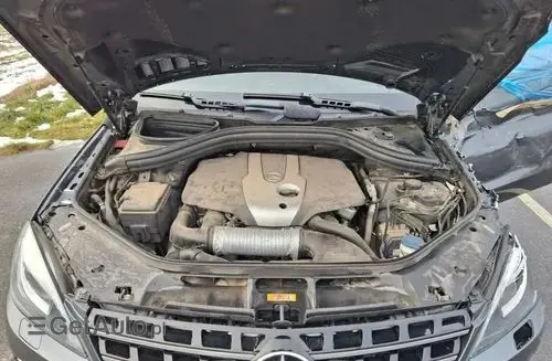 MERCEDES-BENZ ML 