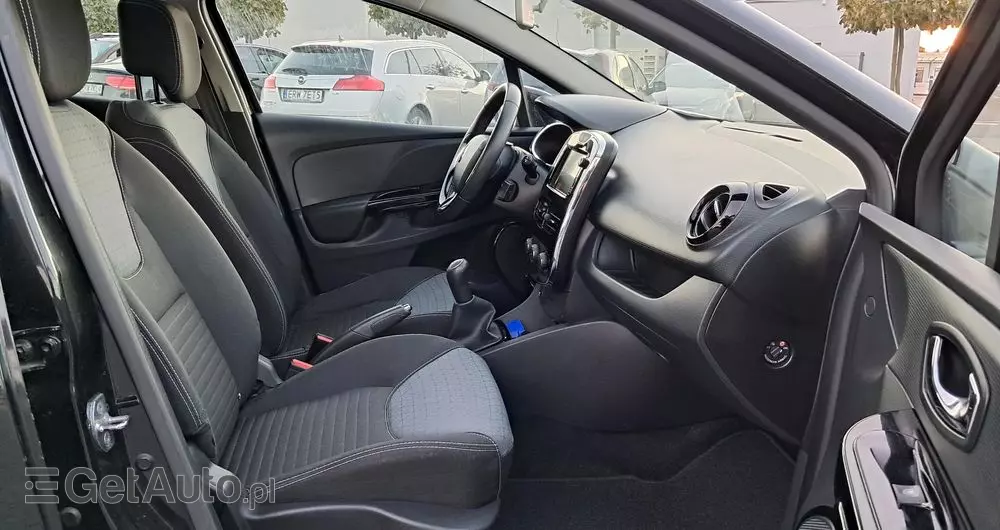 RENAULT Clio (Energy) TCe 90 Start & Stop INTENS