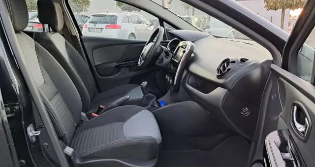 RENAULT Clio (Energy) TCe 90 Start & Stop INTENS