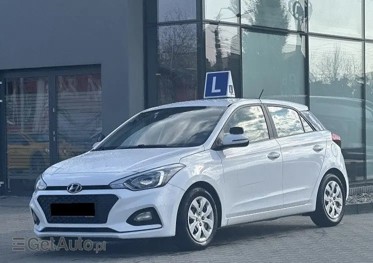 HYUNDAI I20 1.2 Classic Plus