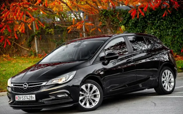 OPEL Astra 1.4 Turbo Start/Stop Automatik Dynamic