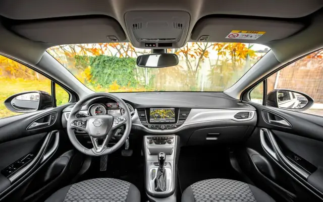 OPEL Astra 1.4 Turbo Start/Stop Automatik Dynamic