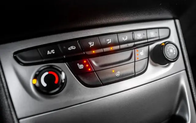 OPEL Astra 1.4 Turbo Start/Stop Automatik Dynamic