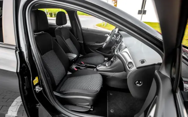 OPEL Astra 1.4 Turbo Start/Stop Automatik Dynamic