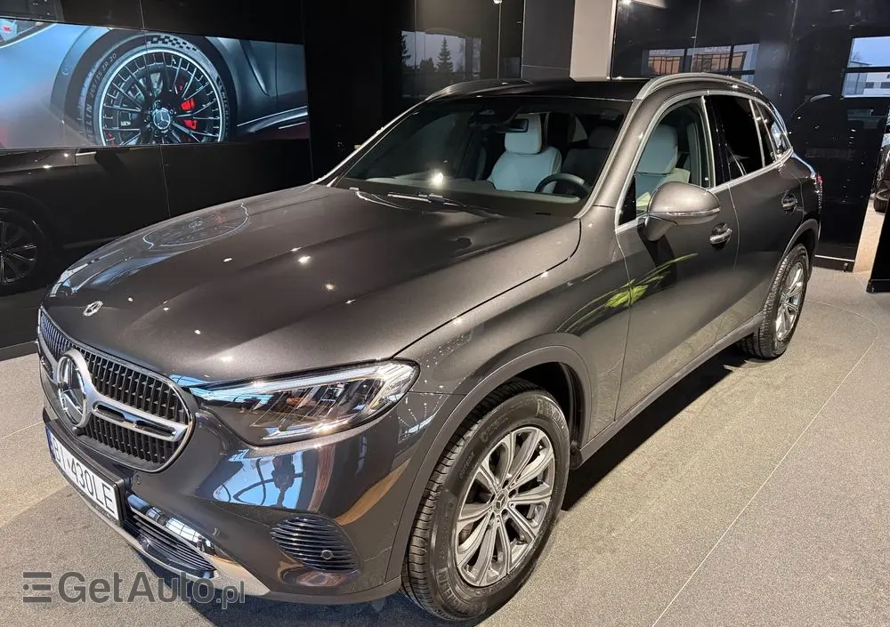 MERCEDES-BENZ GLC 200 d 4-Matic