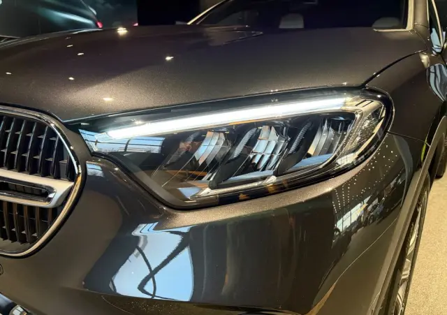 MERCEDES-BENZ GLC 200 d 4-Matic