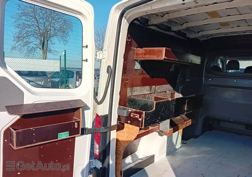 VOLKSWAGEN Crafter Brygadówka 