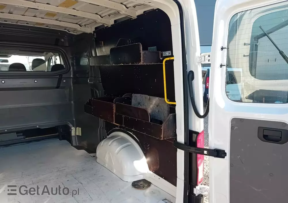 VOLKSWAGEN Crafter Brygadówka 