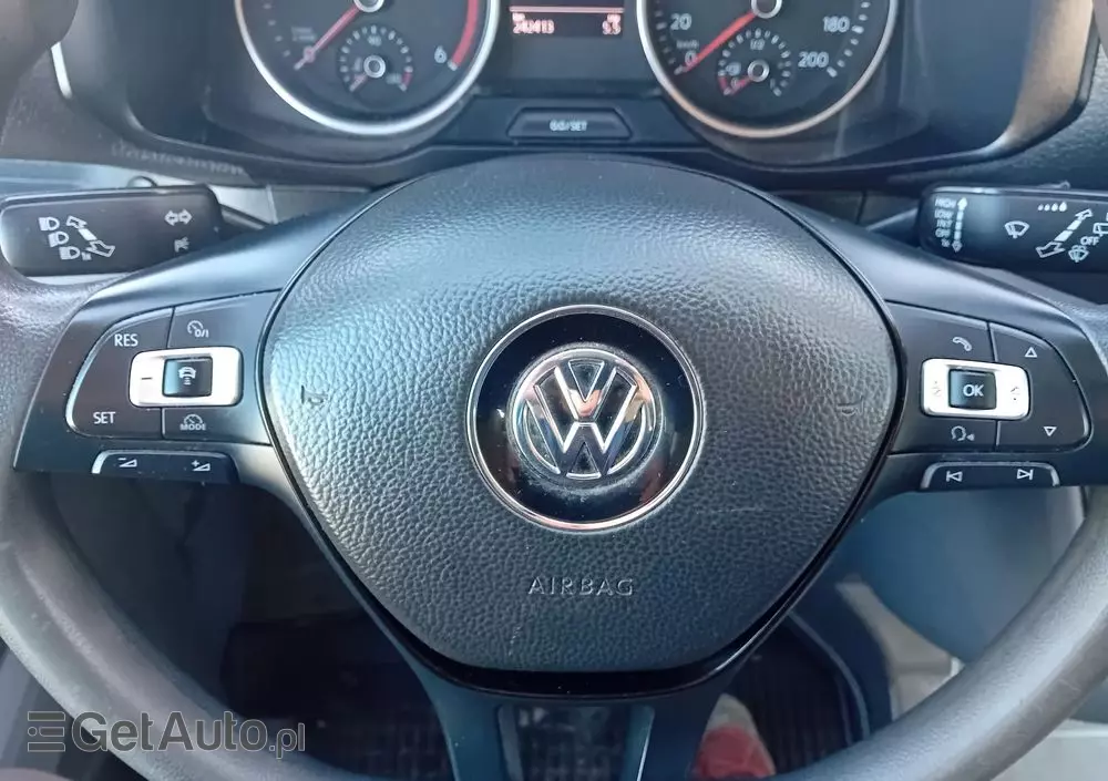 VOLKSWAGEN Crafter Brygadówka 