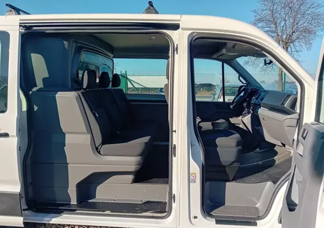VOLKSWAGEN Crafter Brygadówka 