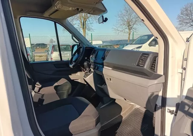 VOLKSWAGEN Crafter Brygadówka 