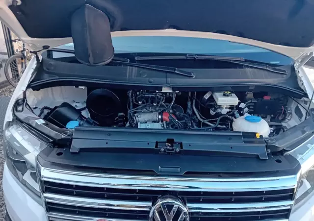 VOLKSWAGEN Crafter Brygadówka 