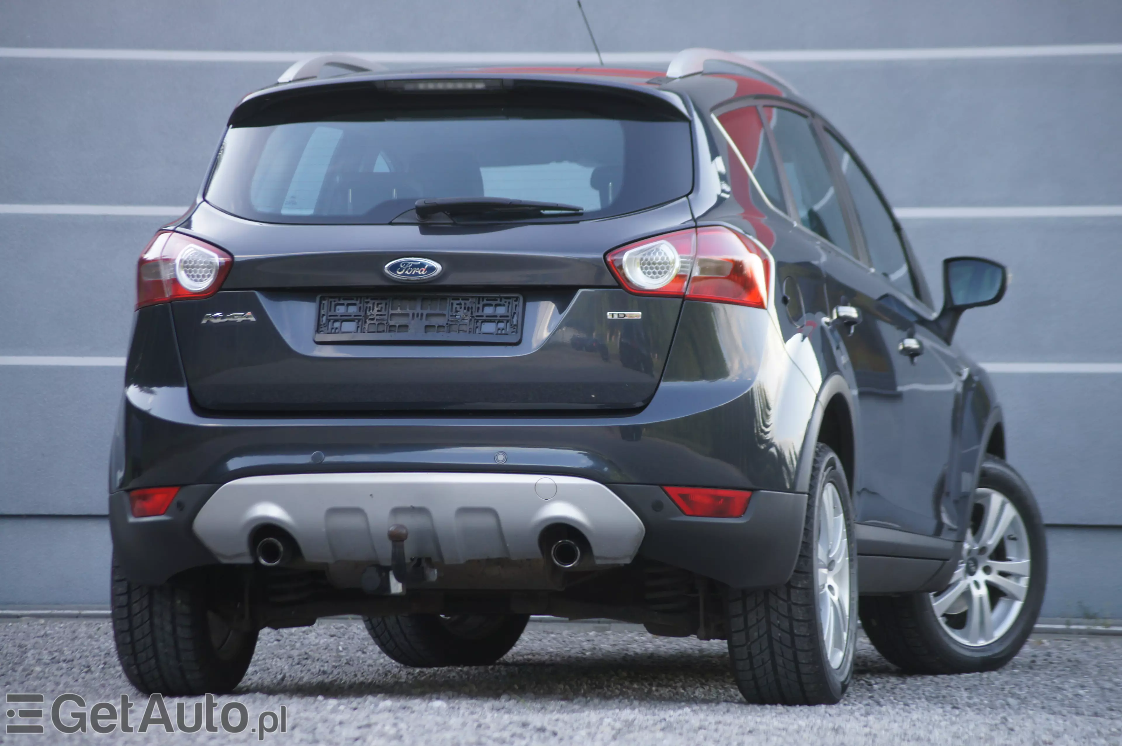 FORD Kuga 2.0 TDCi 2x4 Titanium