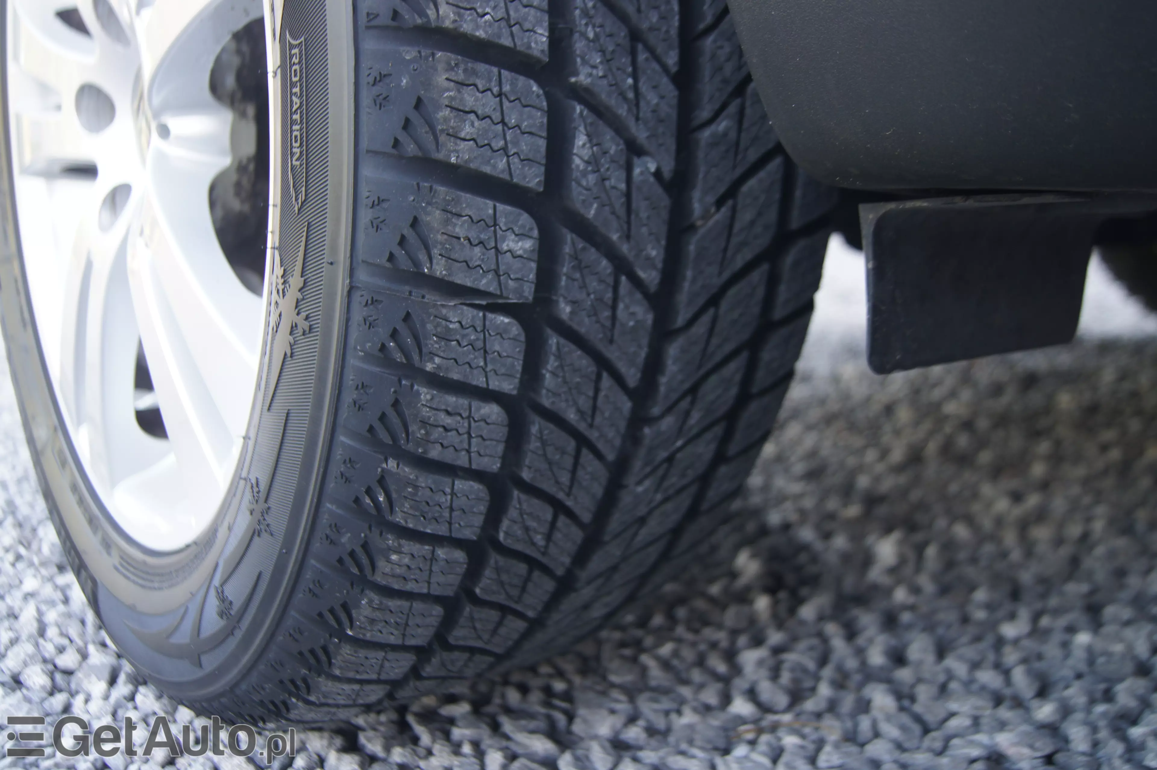 FORD Kuga 2.0 TDCi 2x4 Titanium