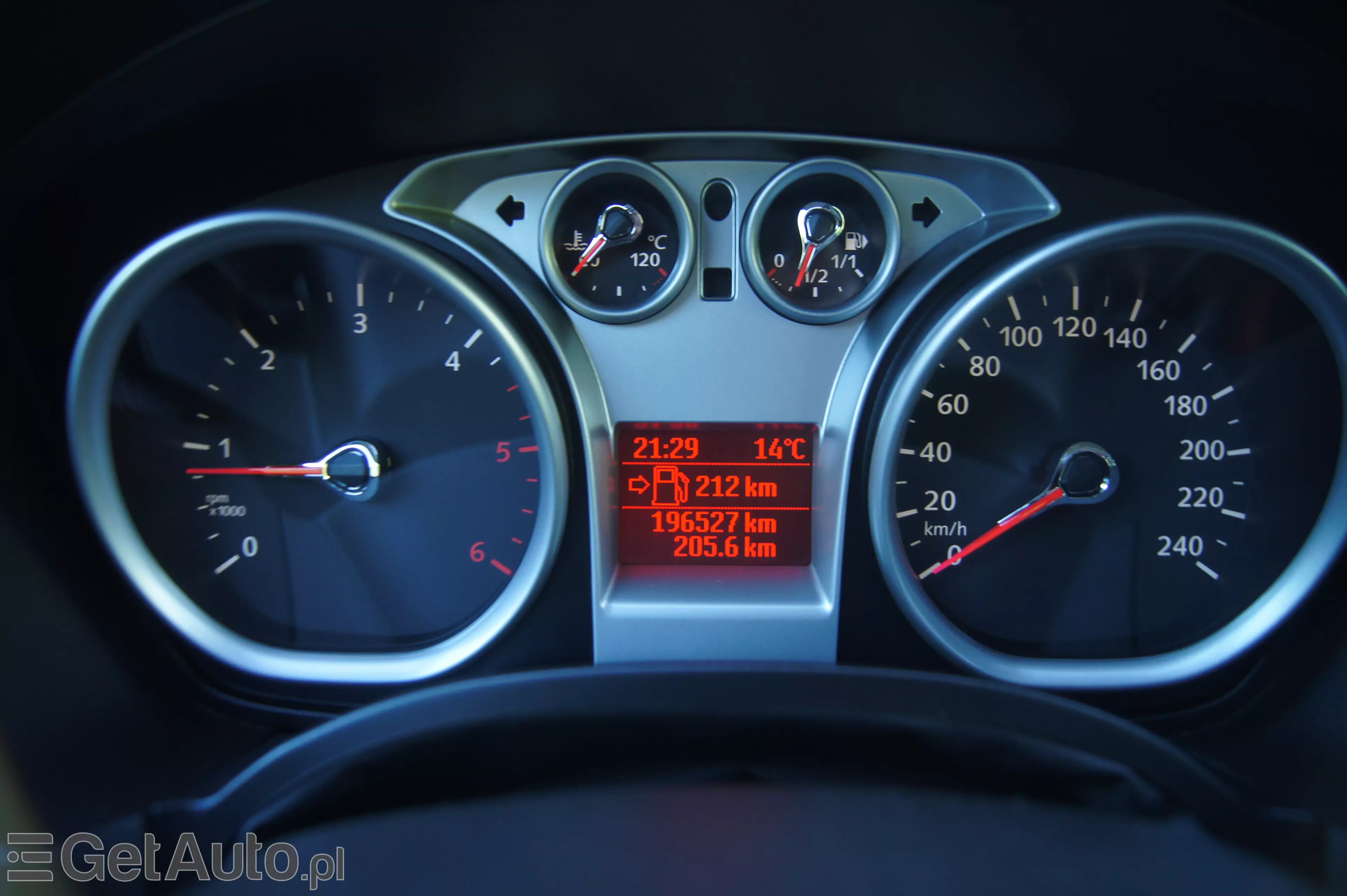 FORD Kuga 2.0 TDCi 2x4 Titanium