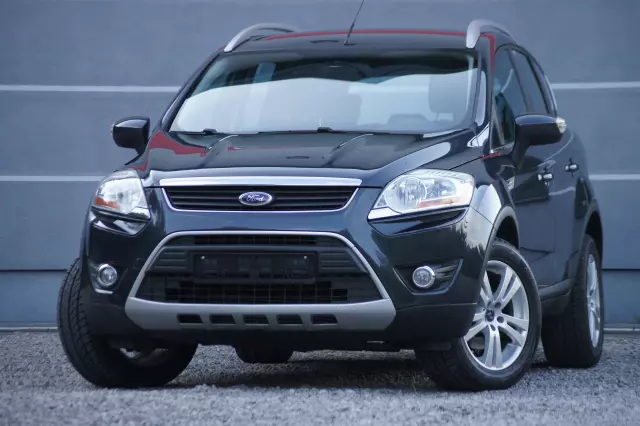 FORD Kuga 2.0 TDCi 2x4 Titanium