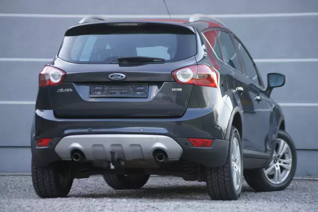 FORD Kuga 2.0 TDCi 2x4 Titanium