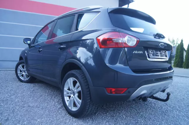 FORD Kuga 2.0 TDCi 2x4 Titanium