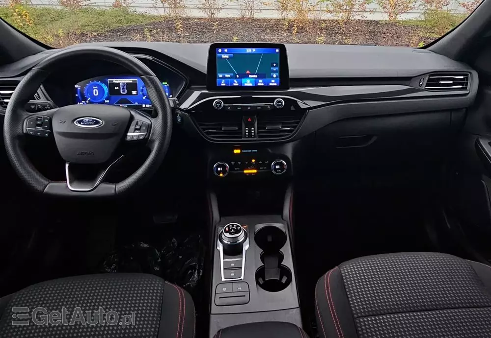 FORD Kuga 2.5 FHEV FWD ST-Line X