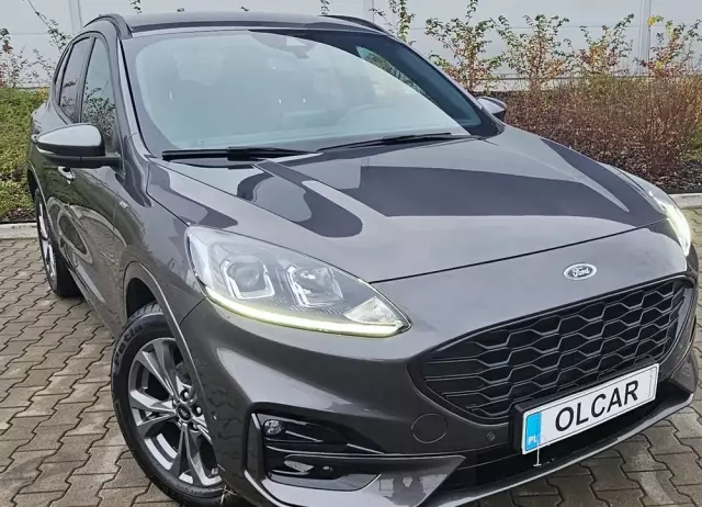 FORD Kuga 2.5 FHEV FWD ST-Line X