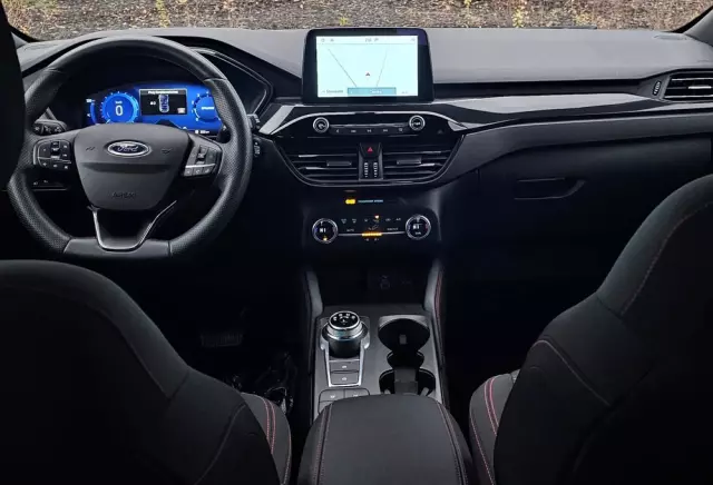 FORD Kuga 2.5 FHEV FWD ST-Line X